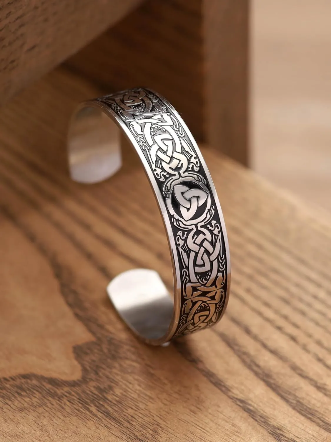 HAQUIL Viking Jewelry Viking Cuff Bracelet for Men and Women