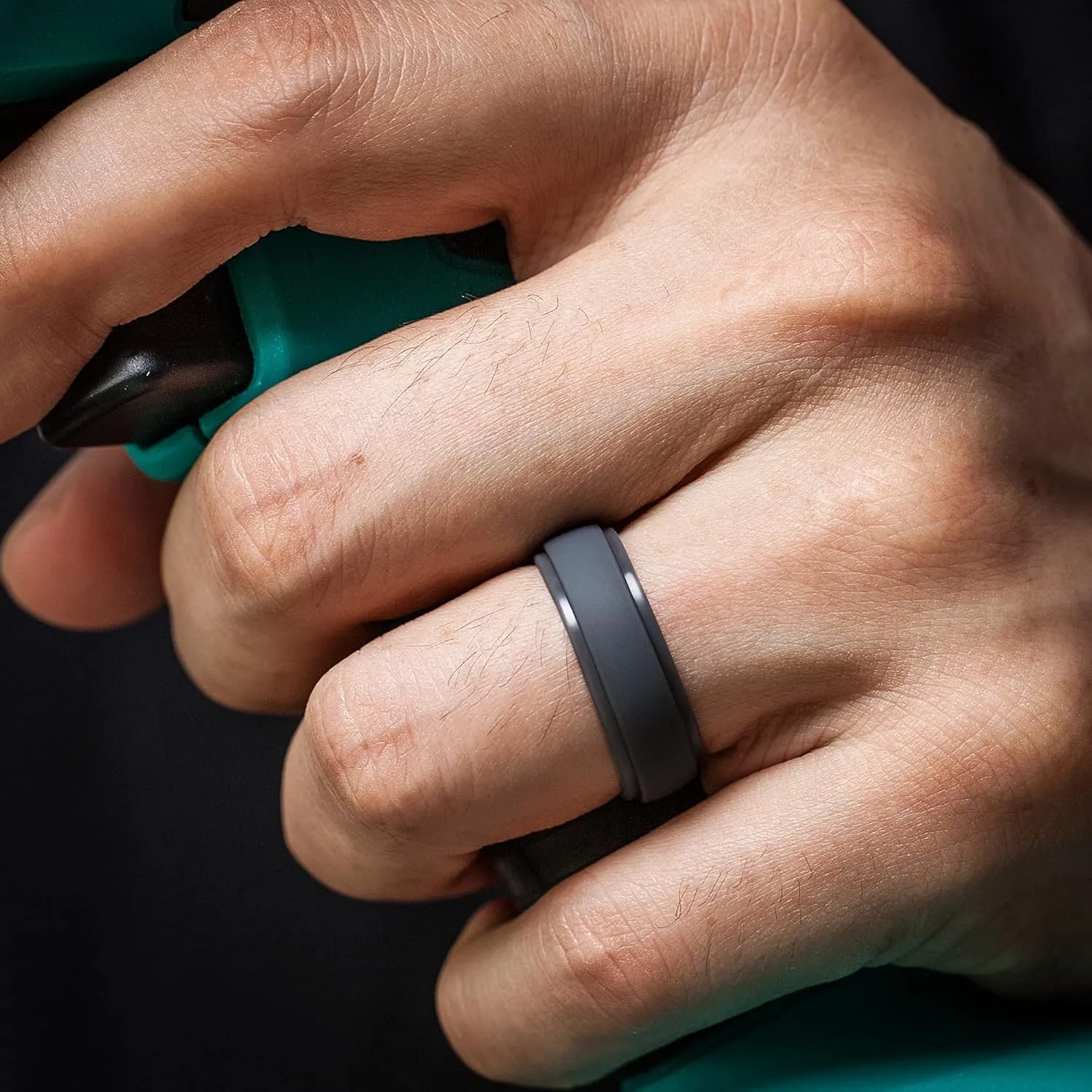 ThunderFit Silicone Rings for Men, Stepped Edge Rubber Wedding Bands - 1/4 Variety Multipack