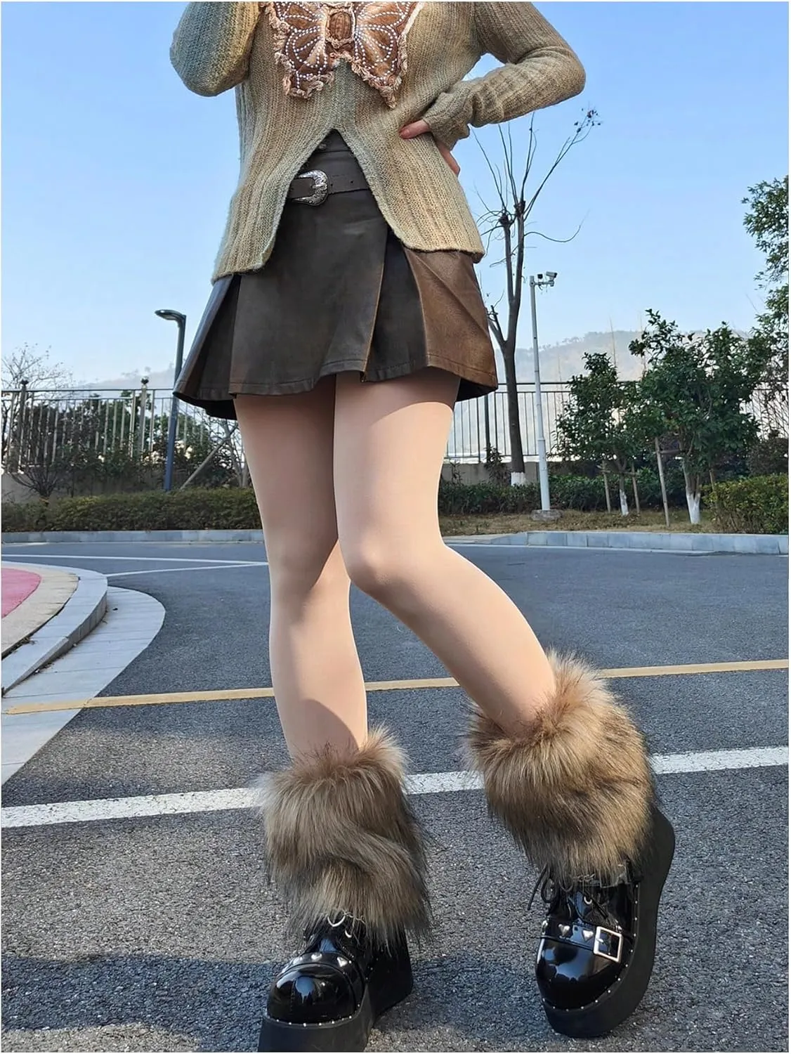 WDIRARA Women's Faux Fur Leg Warmers Fuzzy Leg Cuffs Winter Cuff Covers